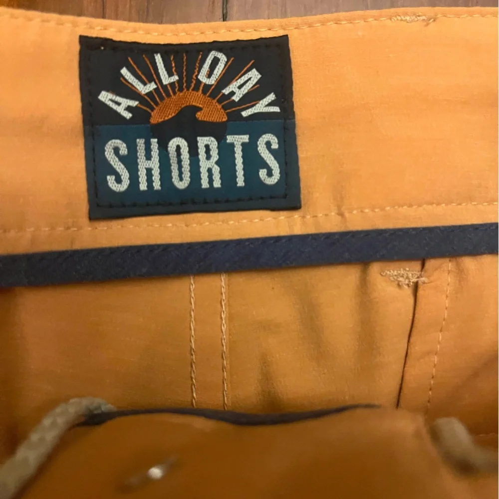 NWT Faherty All Day Shorts 9” inseam sz 32 $98